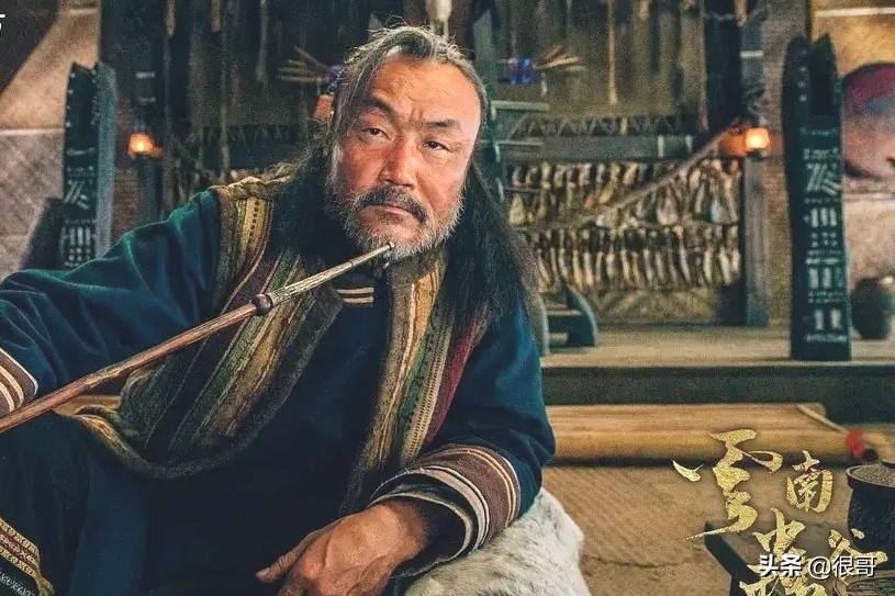 云南虫谷中的高光配角：王奎荣是国家一级演员，胡晓光是北电老师