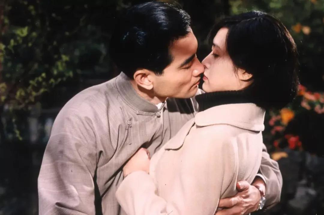 7主演: 张国荣 / 周秀兰 / 关菊英 / 商天娥要说《第一炉香》混血多情