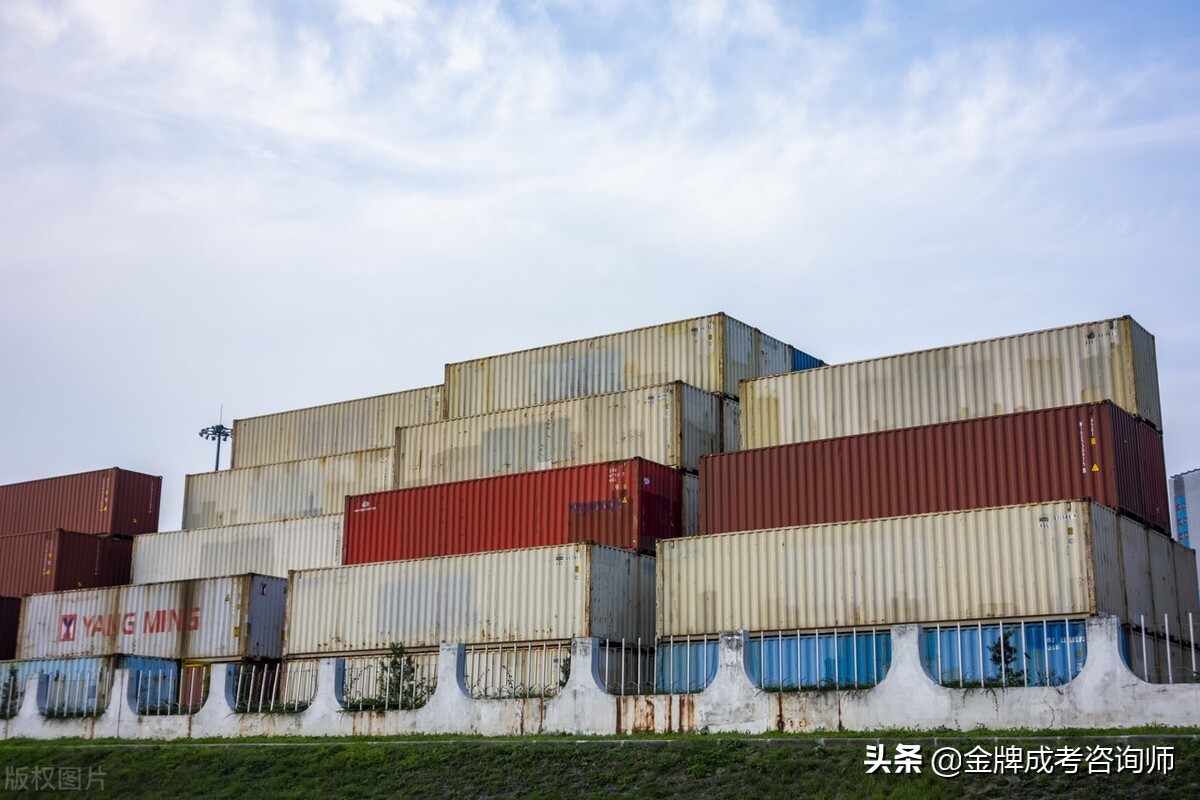 学生想学经管类专业，选这4所大学准没错，实力强就业还有保障