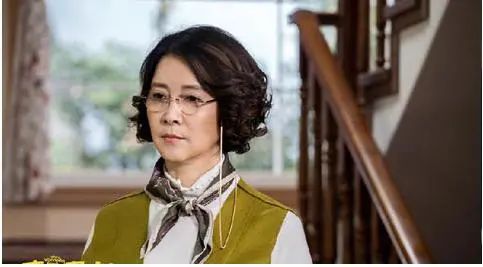 中国8大美人今昔颜值对比，有人整容颜垮，有人优雅老去，差距大