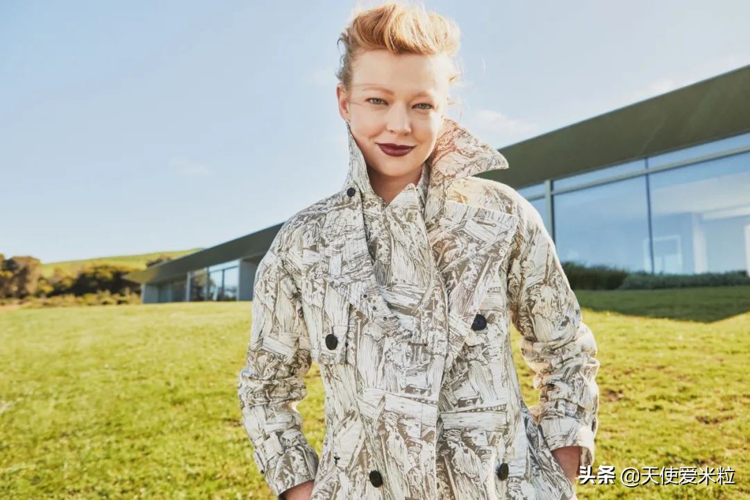 《继承之战》第三季终于来了！长女在戏外悄悄结婚，装饰了《Vogue》的封面。