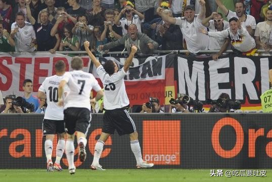 2012歐洲杯賽程（歐洲杯小歷史-2012年波蘭烏克蘭歐洲杯（上））