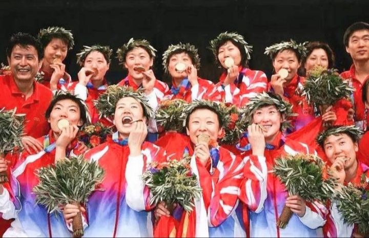 1995女排世界杯決賽（中國女排奧運會+世錦賽+世界杯=10冠，意難忘雅典、里約夢幻奪冠）