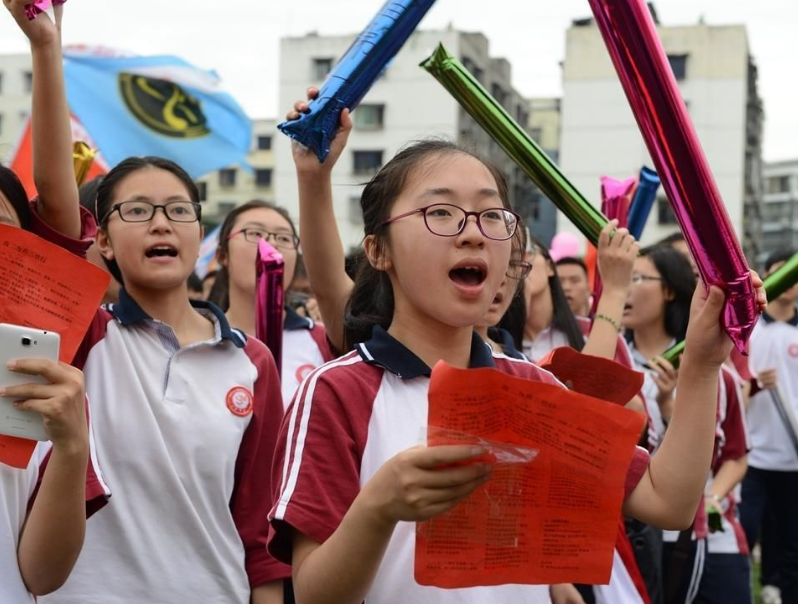 2021年高考人数1000多万，学生竞争压力很大，可依旧有3个好消息