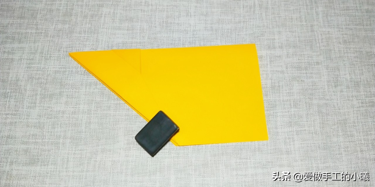 可以飞回来的纸飞机，简单好玩，快来看看