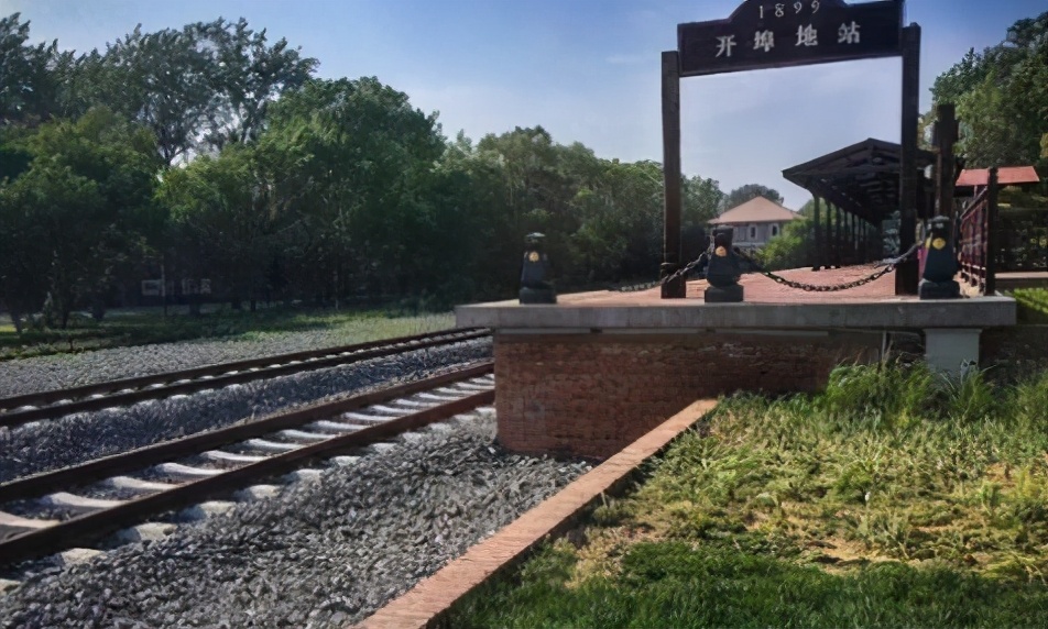 当汉服和服走进景区，“勾引男人，侮辱历史”，穿错地方就该骂