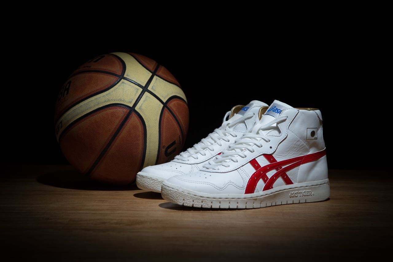 asics tbf707电光火石宫城良田:我是谁 我是谁神奈川首席后卫泥鳅的一