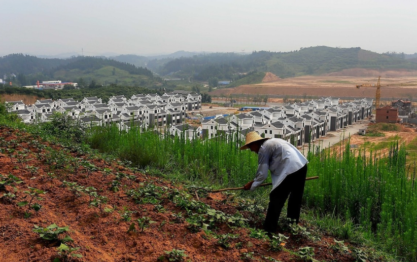 农业农村部答复：允许承包地有偿退出，看看一亩地能补偿多少钱？