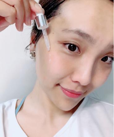 原来精华液不是直接涂？难怪涂了没效果！快来看看正确的使用方法
