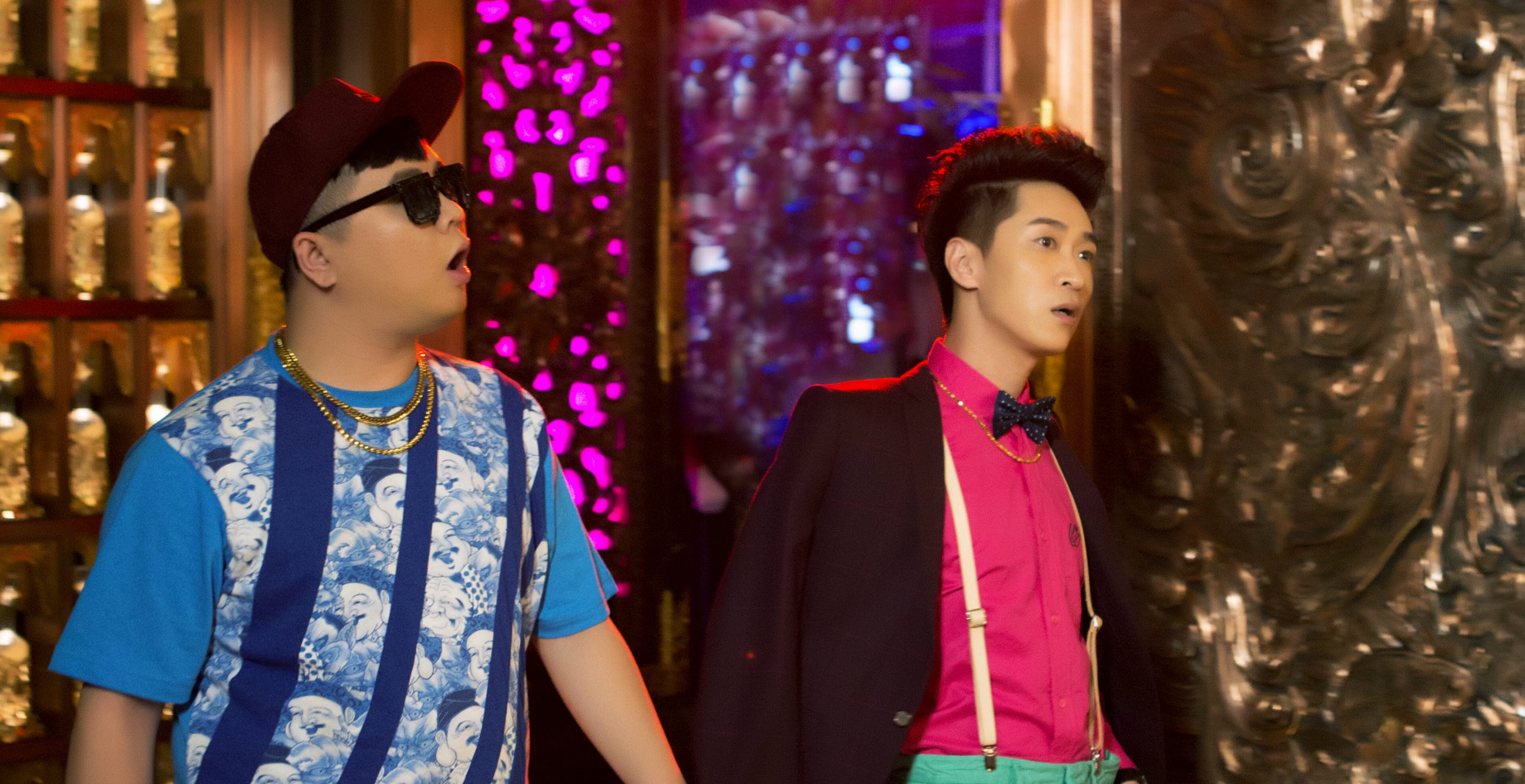 王宁终于拍了部好片,《时间牢笼》上映,小青年营救空姐有大情怀