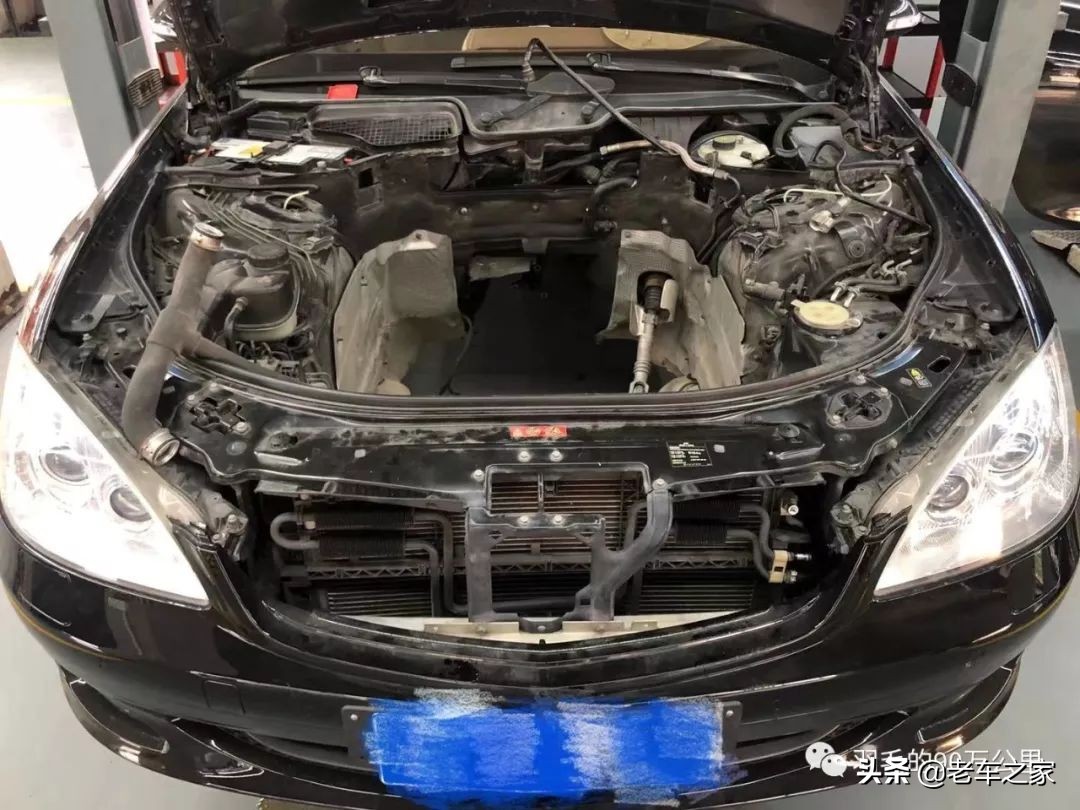 奔驰s350前盖怎么打开 奔驰s350前盖打开方法介绍 - 风集网