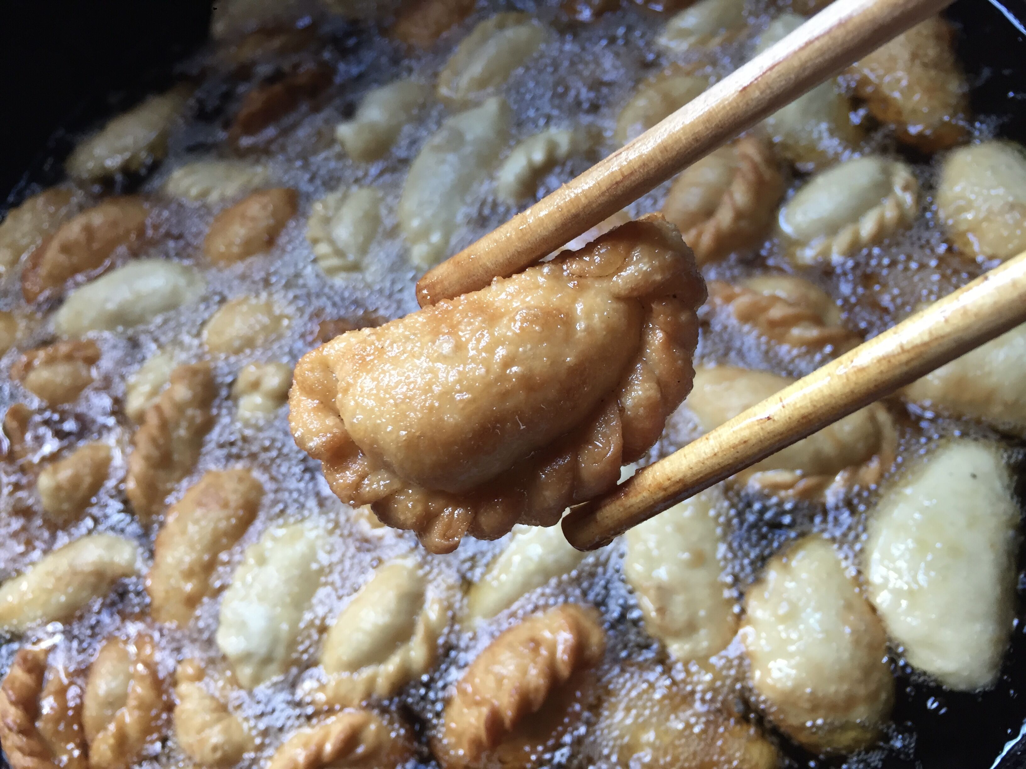 这才是福建人过年该有的年味：8种闽南经典炸物，从小到大吃不腻