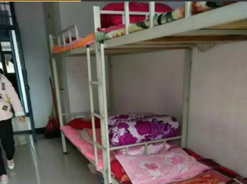 大一新生入学，宿舍选床位“有讲究”，四人寝更要避免踩坑