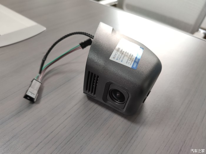 大众斯柯达-柯迪亚克原厂风格行车记录安装实测