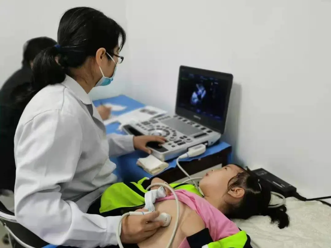 渭南市红十字会与省人民医院开展儿童先天性心脏病筛查救助活动