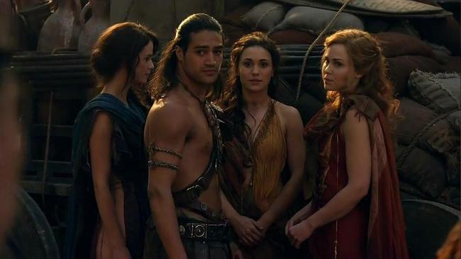 斯巴达克斯第三季 斯巴达克斯第三季复仇全集在线-人人投票