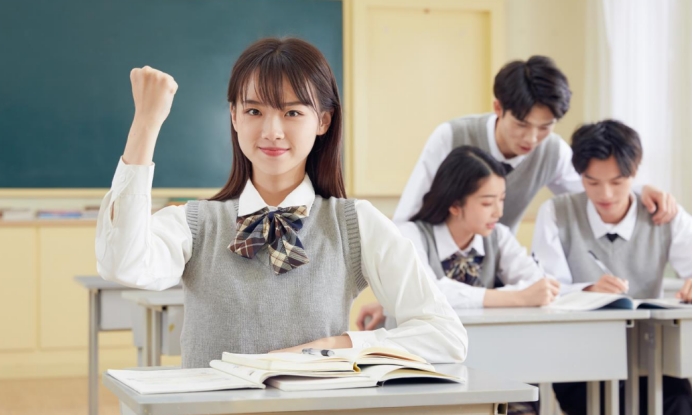 2021年清北“保研率”均超50%，读研更容易了？只是多了这些名额