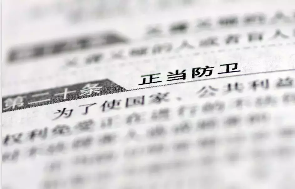贵州少年刺死霸凌者五年后，母亲：校园暴力并未就此结束