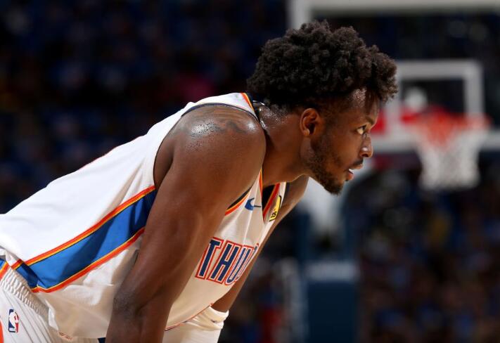 雷霆首发球员是谁(雷霆交易首发大前锋格兰特至掘金,换回一个首轮签)