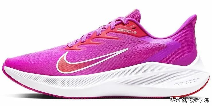 nike跑鞋性价比之王（耐克跑鞋哪个系列最好）