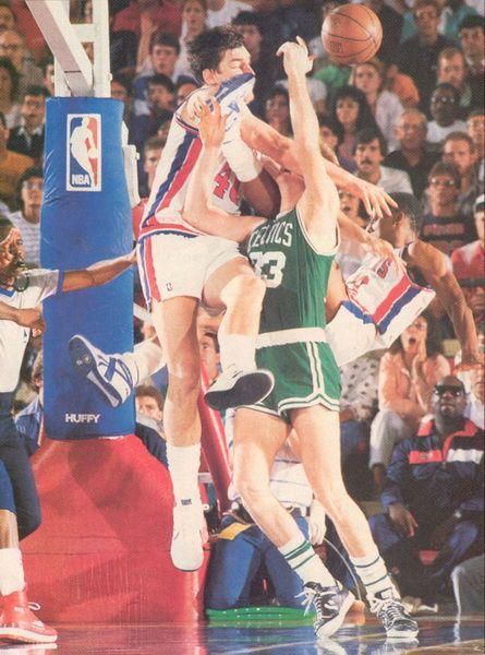nba五大惡漢有哪些（NBA歷史6大惡漢：勇士2人上榜，阿泰一肘將哈登打倒）