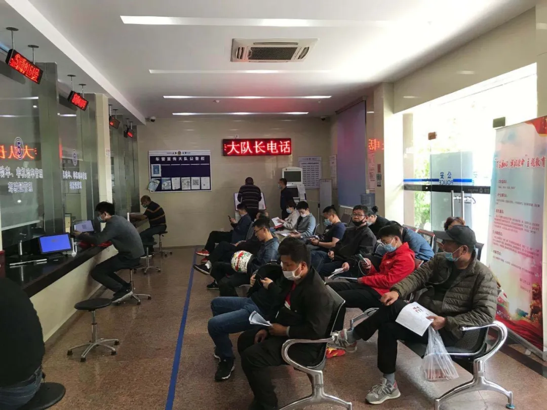 上海徐汇驾jia照换证地点（上海徐汇驾驶证换证地点）