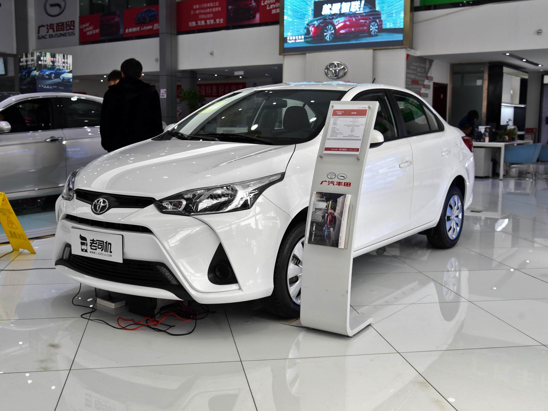 丰田8万(比飞度更实用的丰田家轿) - 四帝国车市