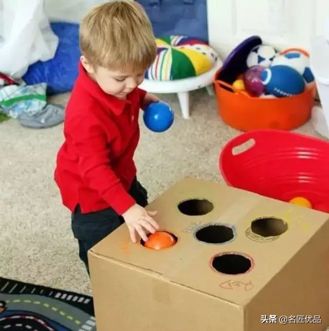 快递纸箱不要扔，25款纸箱感统玩具学起来！废物利用不用花钱了