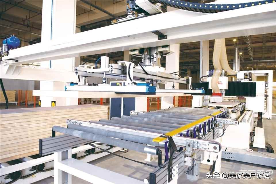 广东木门整木定制企业赴煜丰实业工业4.0智能智造生产基地考察
