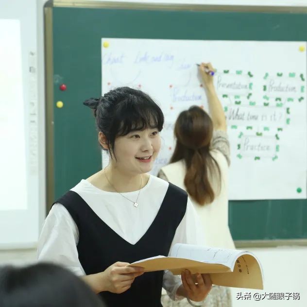 随州市外国语学校：课堂展风采 教研促成长