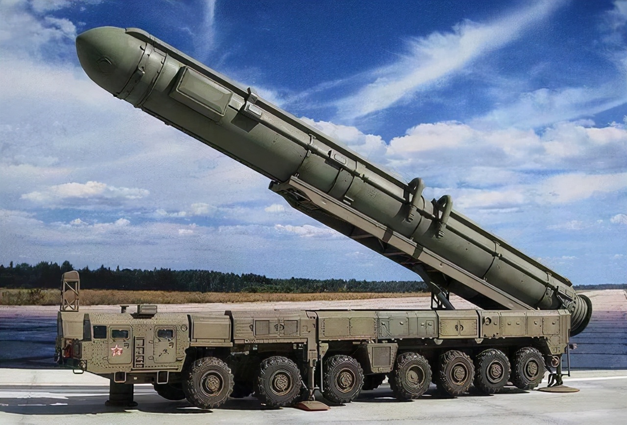 中国洲际导弹能打多远(中美俄洲际导弹射程对比:美13000公里,俄11500