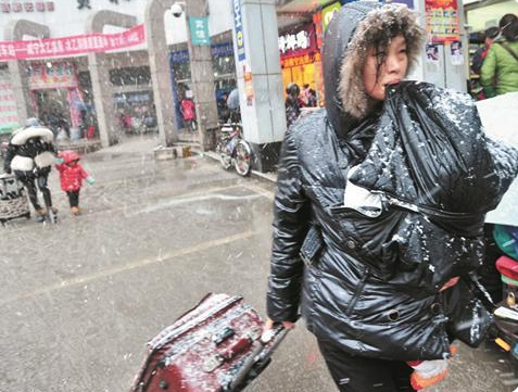 感人落泪的8张"母爱"图,完美诠释了妈妈二字,母亲真伟大