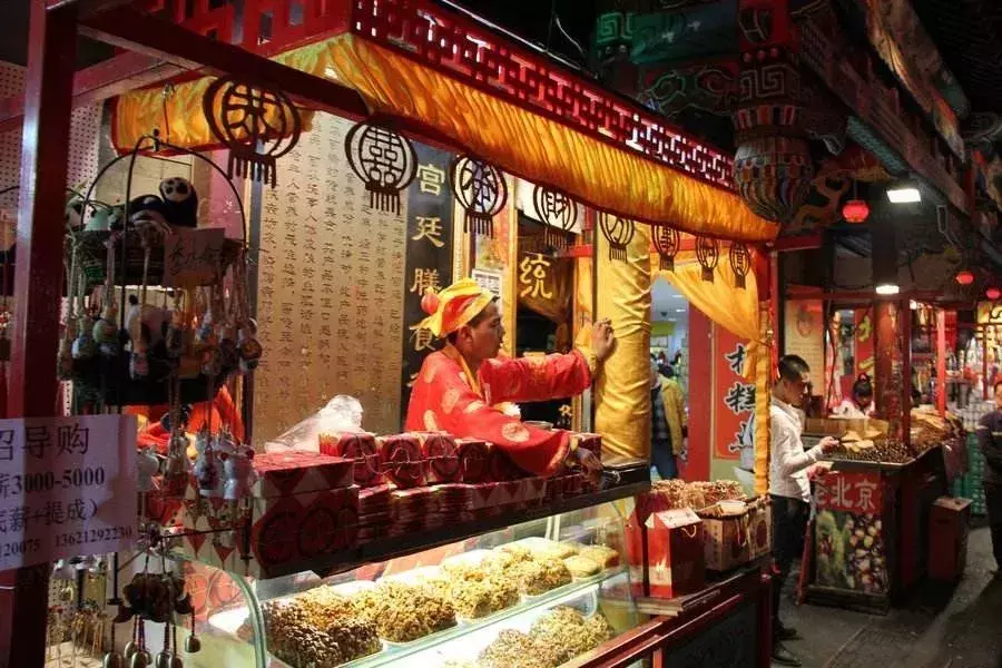 秦皇岛今年最大灯会即将隆重亮相！还有铛铛车免费坐~