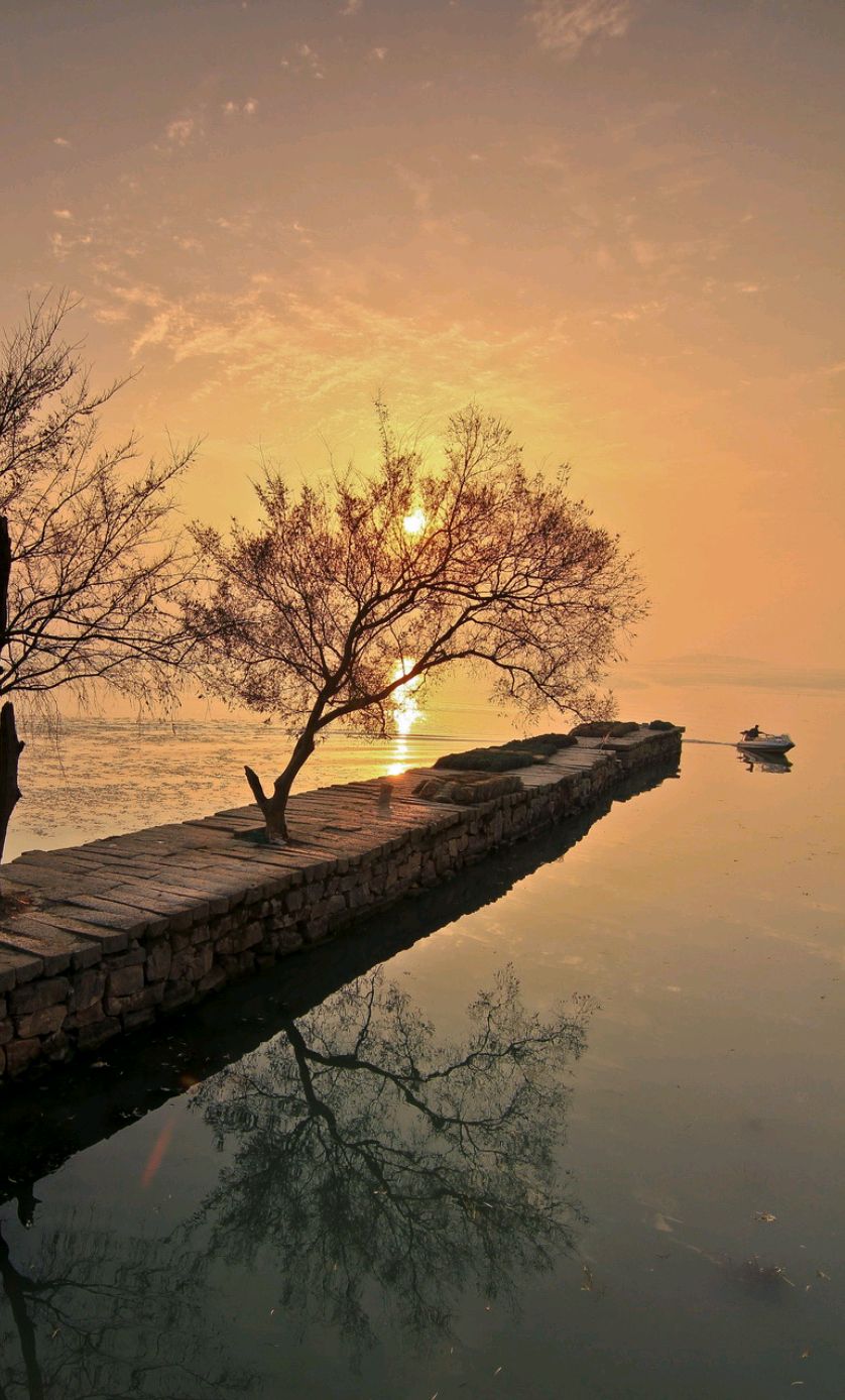 关于过去伤感的美文一年又要过去了伤感美文