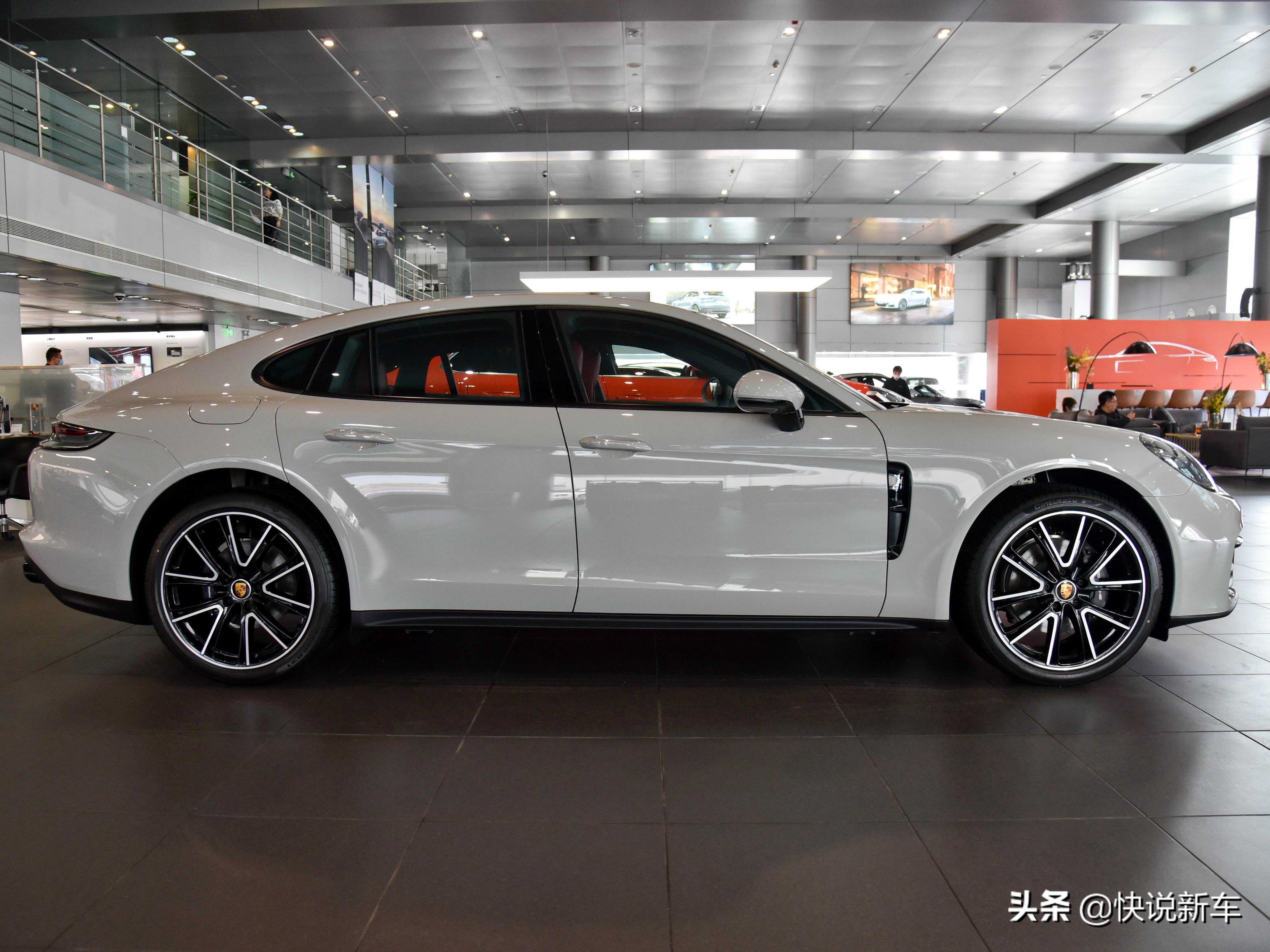 豪华旗舰轿车，V6大排量，后排独立座椅，带你看保时捷Panamera