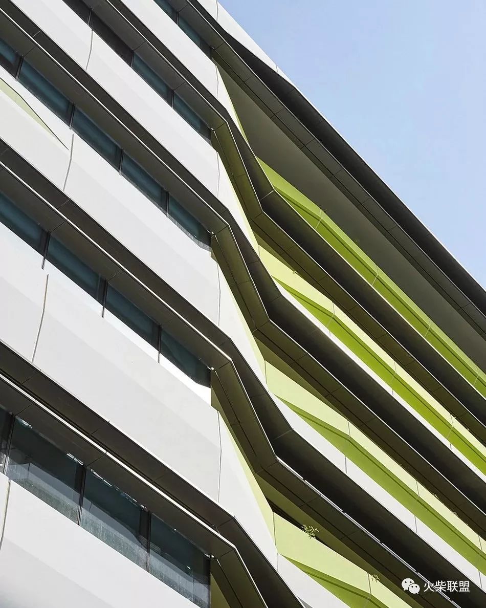 国内外优秀大学校园设计作品，看看别人的大学可以有多美