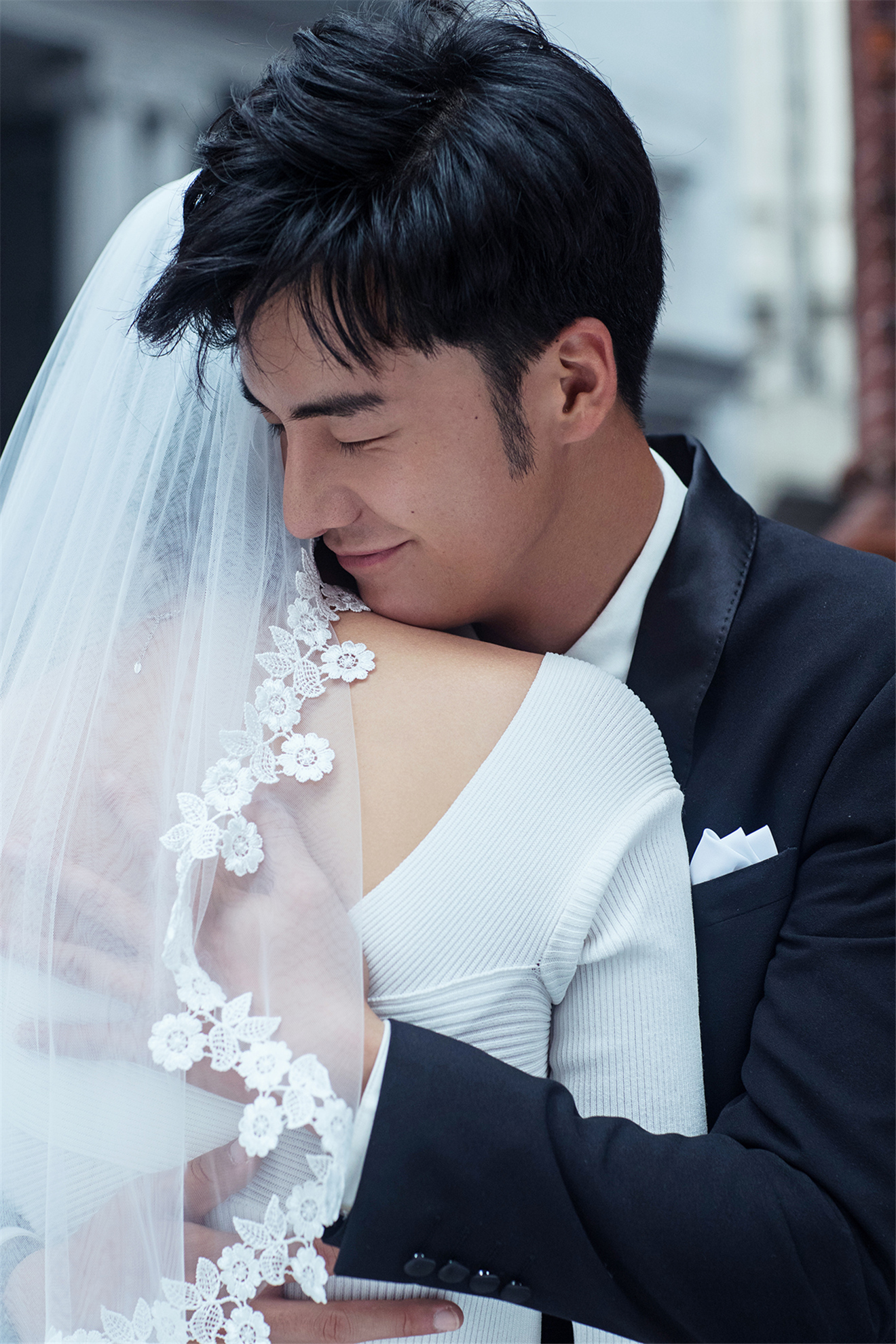 上海创意婚纱照(2021超火的上海婚纱照外景地点推荐，每一处拍的婚纱照都闪闪发光)