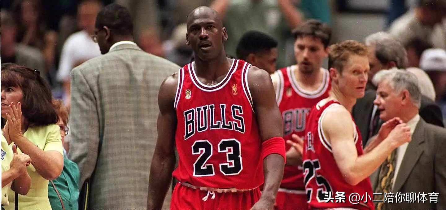 nba先发最佳阵容是哪些（拉塞尔心中NBA历史最佳先发球员：科比、乔丹、詹姆斯、库里）