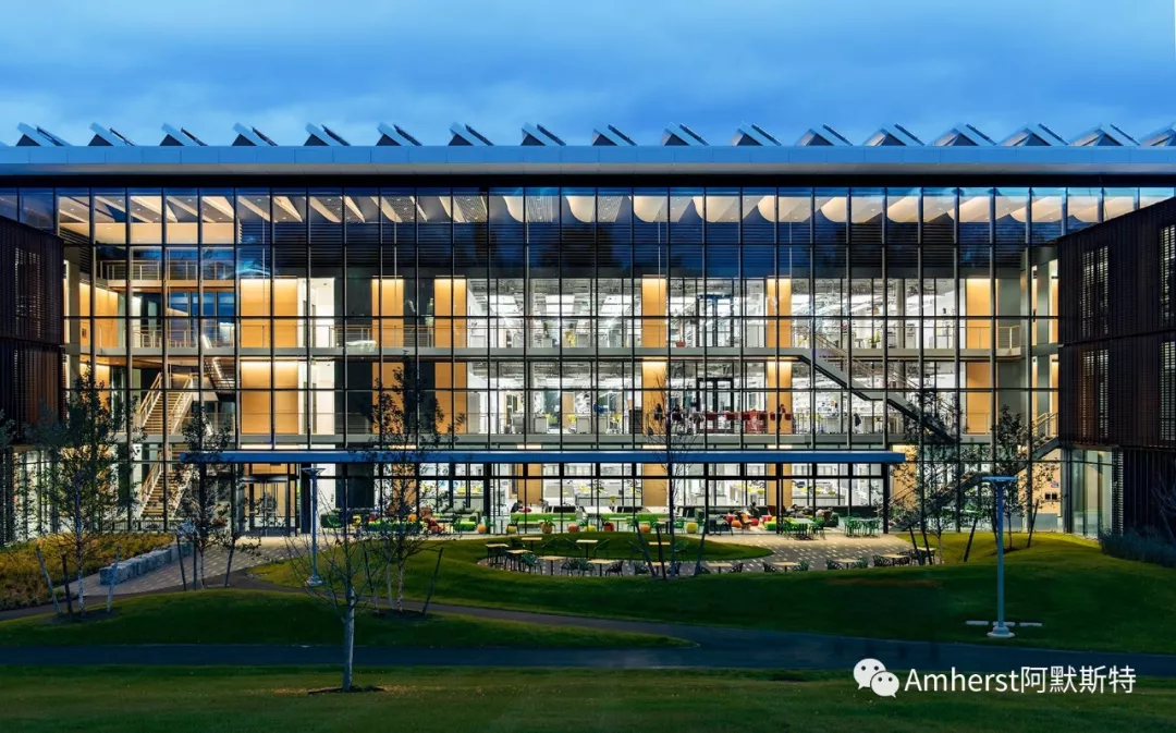 阿默斯特调整招生政策，取消“特权”录取利好国际学生