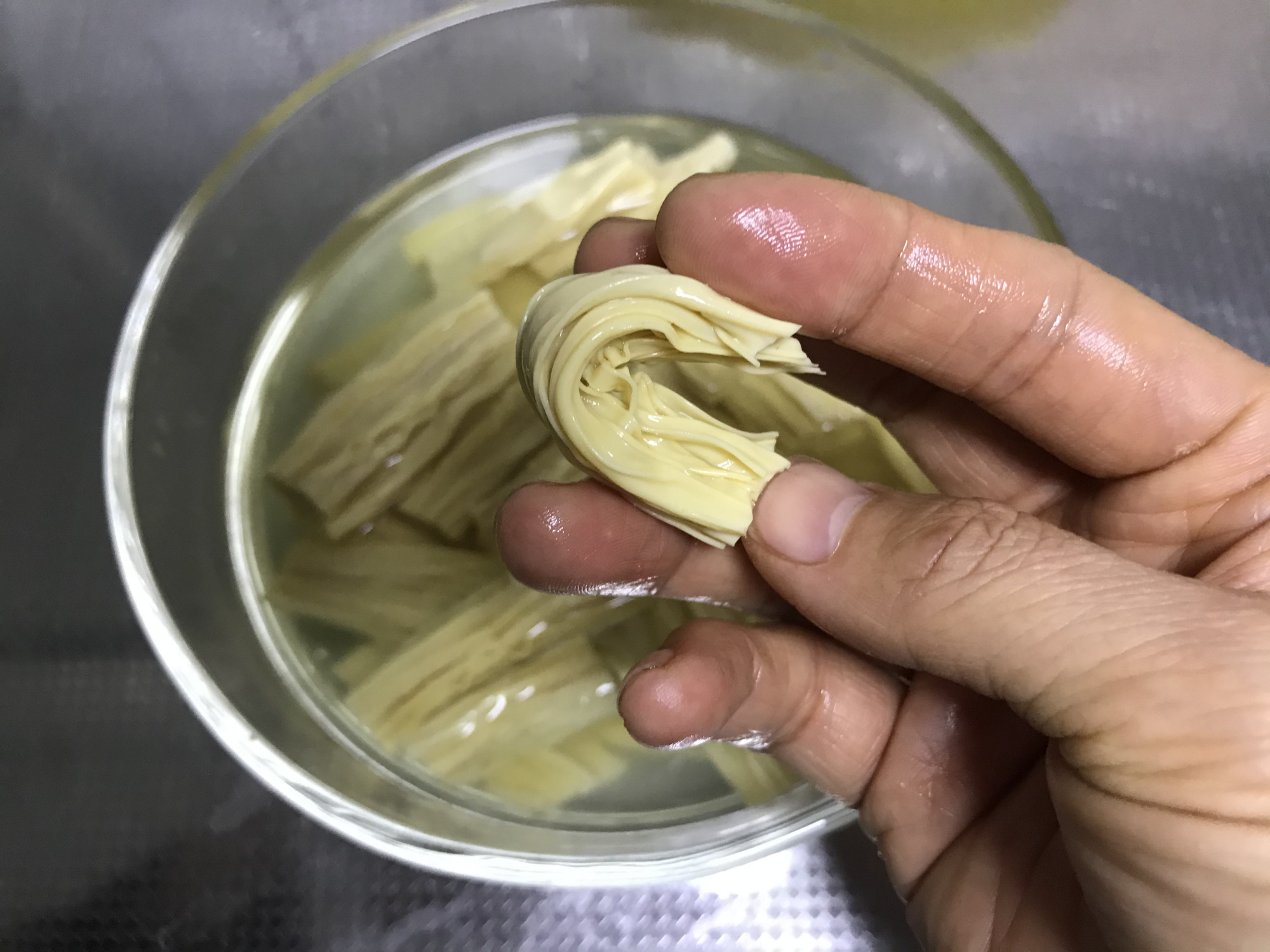 图片[7]-【辣椒炒腐竹】做法步骤图 腐竹软韧不夹生 咋做都好吃-起舞美食网