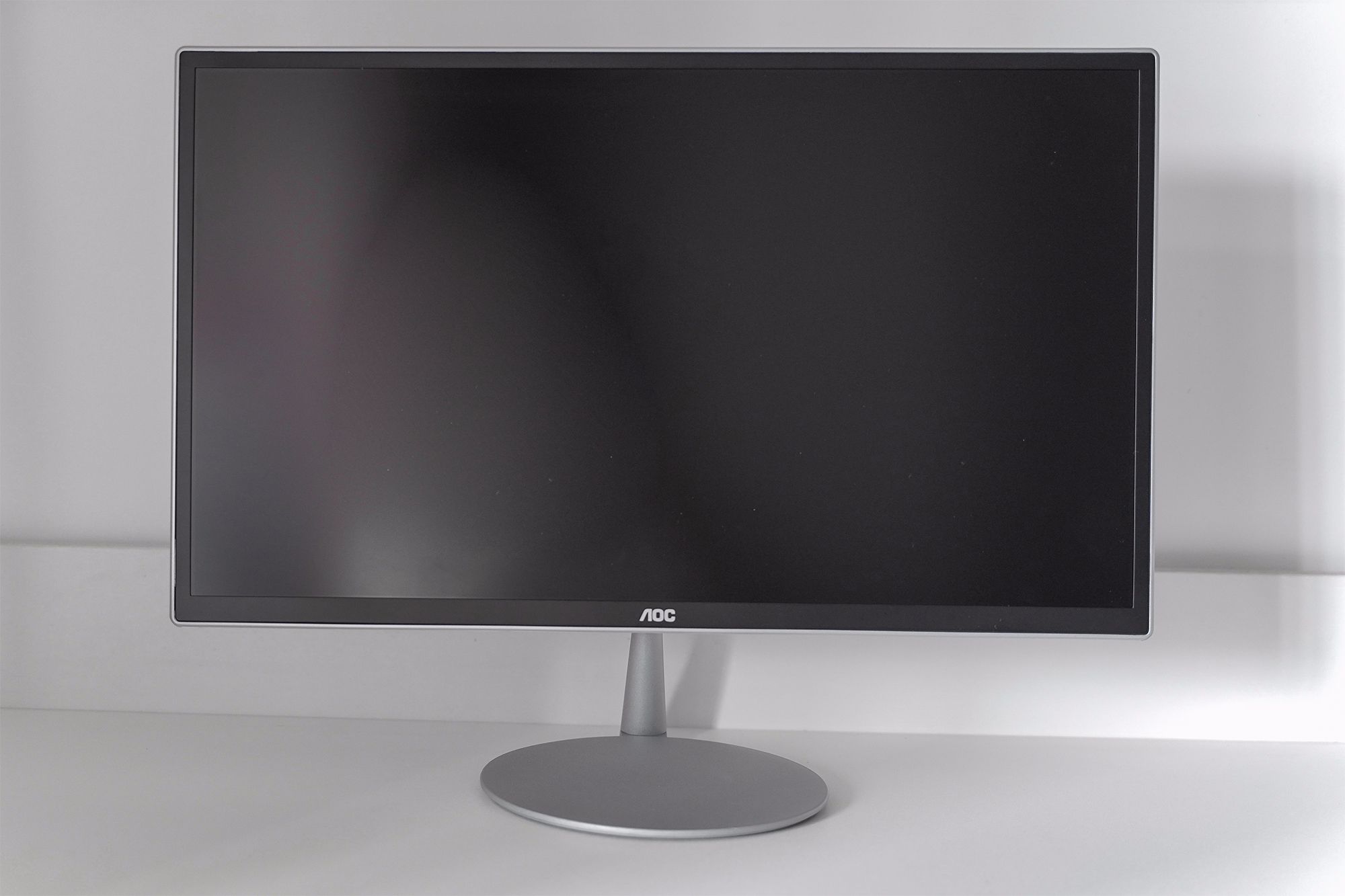 这款aoc aio734 系列电脑一体机采用了21.