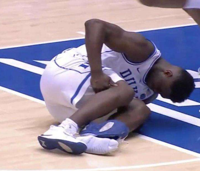 nba球员护脚踝(为何NBA球星脚踝那么容易受伤？这10张照片给你答案)