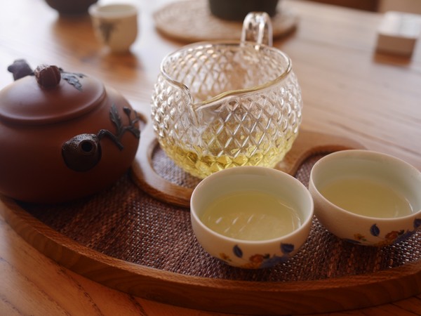 这些与茶相关的唯美句子，总有一句打动你心
