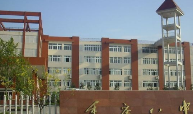 重庆江津区这四所重点中学,有两所是百年老校,师资力量雄厚