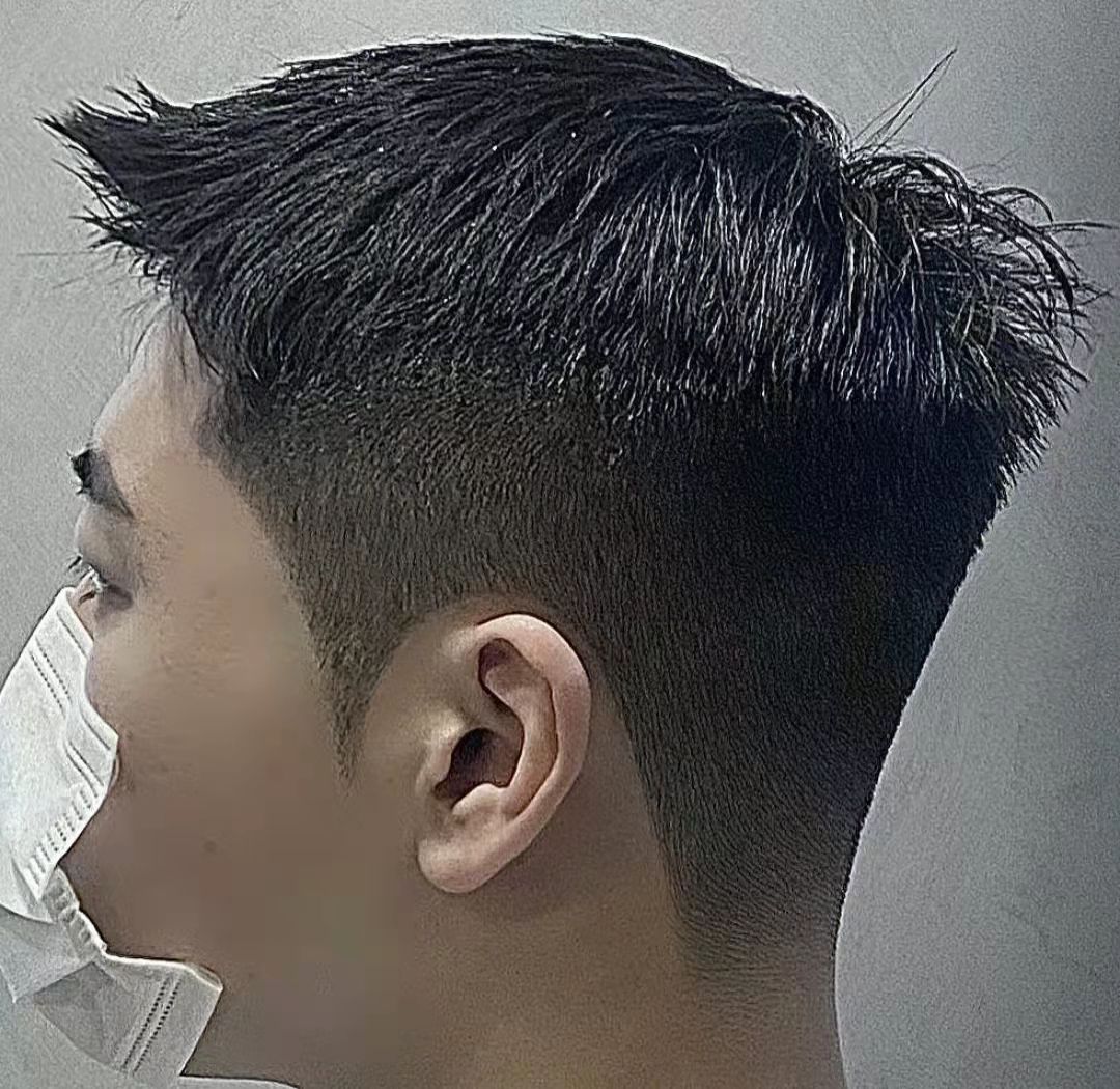 发质不好怎么改善(发质粗硬只能留寸头)