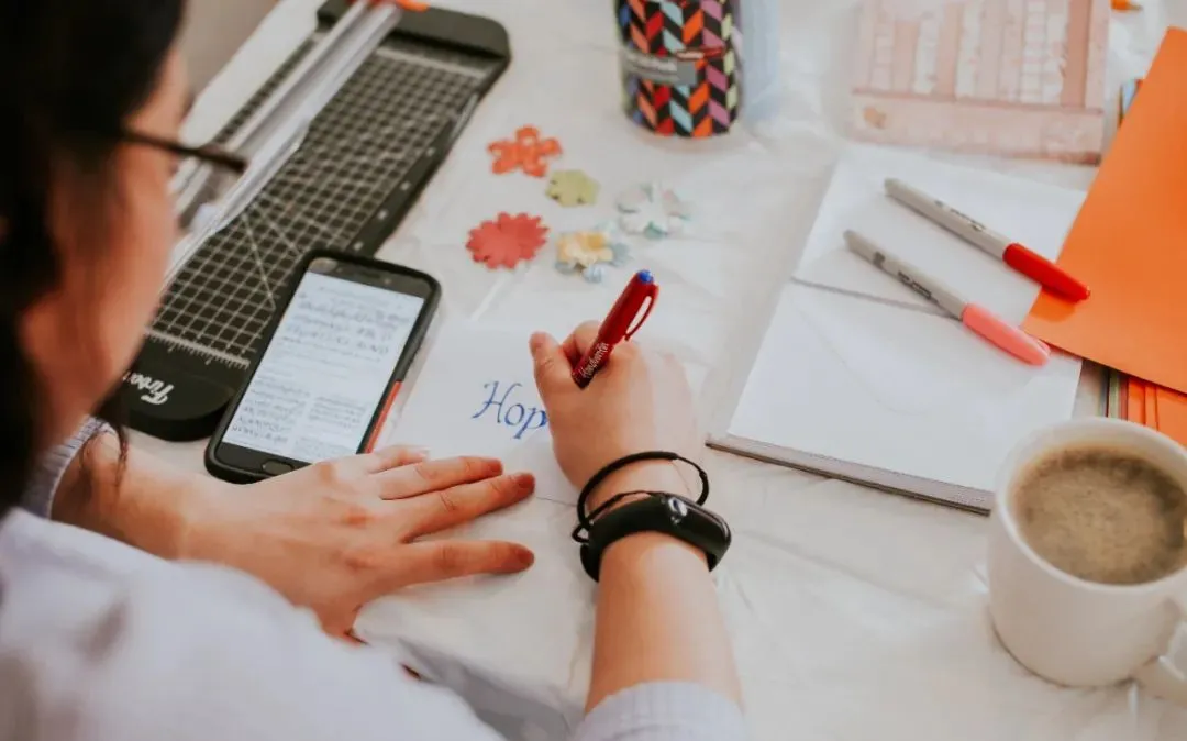 90年，非名牌大学本科毕业，如何成为一名年入100万+的律师？