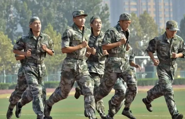 军校和警校该如何选择？聪明的学生，将来可能会选择后者