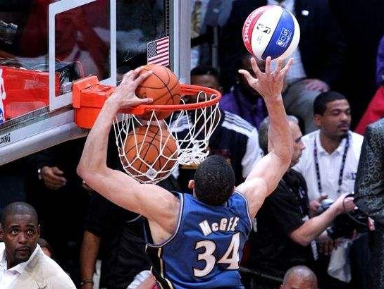 nba哪些球员有吉尼斯纪录（NBA也有吉尼斯世界纪录！皮尔斯证书还没捂热，90秒后就被KD抢了）-趣拿体育