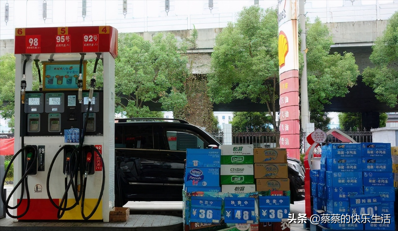 都说加油卡方便，为啥都不办理，车主：这几点不改善，坚决不办