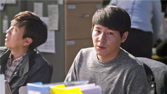 李奎炯的新剧第一次当上男主人，组成了金泰希。《小迷糊》李奎炯9作的回顾